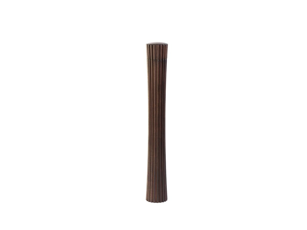 legnoart salt and pepper mills in solid ashwood “pleats” dark