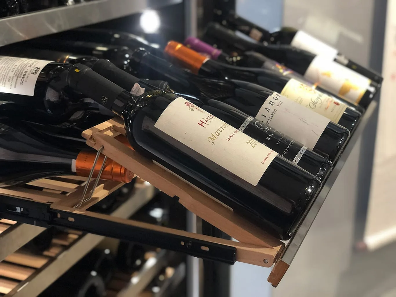 Ξύλινο Ράφι Παρουσίασης / display για Συντηρητή Κρασιών xpr w300